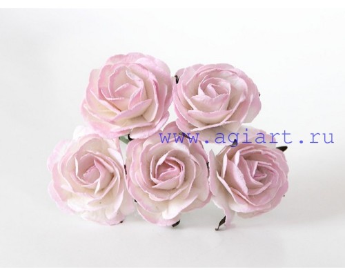 Роза крупная белая 4 см. 1 шт