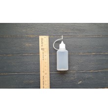 Пластиковая бутылочка для клея с металлическим носиком, 30 мл.