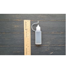 Пластиковая бутылочка для клея с металлическим носиком, 15 мл.