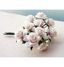 Розы белые,  1 см, 10шт.